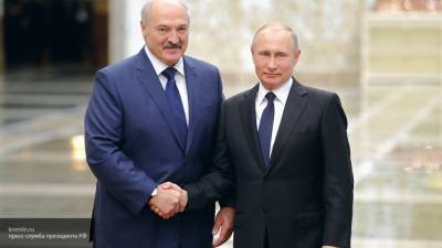 Путин и Лукашенко обсудили испытания российской вакцины против COVID-19