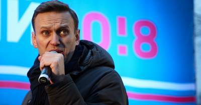 Врачи немецкой клиники подтвердили отравление Навального