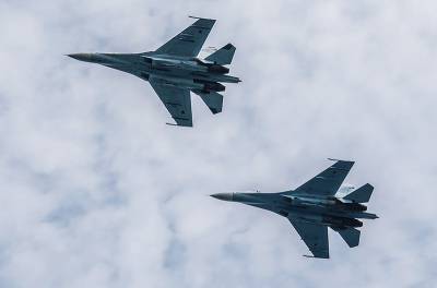 Су-27 отогнал три самолета НАТО от российской границы