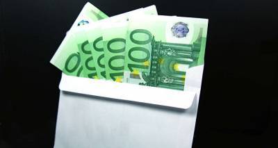 Дело о зарплате "в конвертах": начат уголовный процесс в отношении латвийской компании