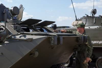 Россия и Белоруссия договорились о поставке военной техники в республику
