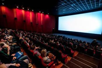 В России кинотеатральная отрасль понесла убытки в 15 млрд рублей