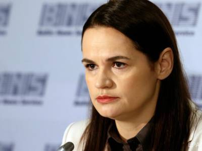 Тихановская призвала к мирной передаче власти в Беларуси после встречи с американским дипломатом