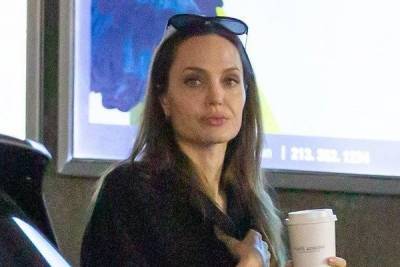 Анджелина Джоли готовится нанести решающий удар по Брэду Питту