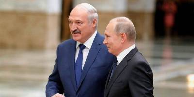 Путин и Лукашенко договорились испытывать российскую вакцину от коронавируса на белорусах