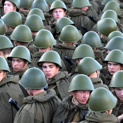 Минобороны Белоруссии приведет отдельные воинские части на западном направлении в высшие степени боеготовности