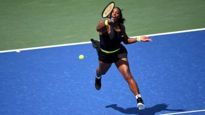 Серена Уильямс одолела Рус и вышла в третий круг турнира WTA в Нью-Йорке