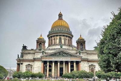 Грозы и ливни обрушатся на Петербург 25 августа