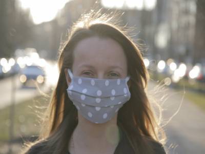 Георгий Сапего - В защитной маске на лице очень жарко: врач рассказал, что делать - golos.ua - Украина