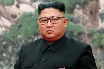 Лидер Северной Кореи впал в кому, — СМИ