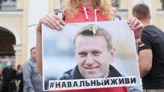 Дайджест: немецкие медики считают, что Навального отравили, в Британии думают избавиться от танков