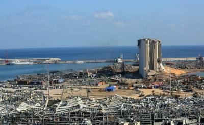 В порту Бейрута обнаружили контейнеры с опасными химикатами