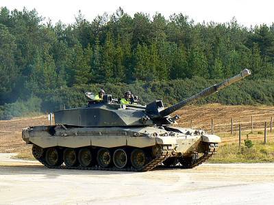 Устарели: британская армия откажется от танков
