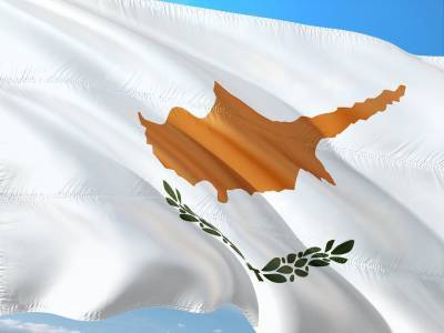 Жителям Кипра запрещено целоваться и танцевать на свадьбах - Cursorinfo: главные новости Израиля