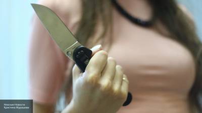 Пьяная медсестра из психбольницы ударила ножом в живот бывшего мужа