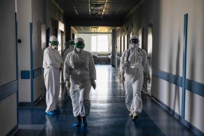 Выплаты за работу с заразившимися коронавирусом получили 34,5 тыс. медиков Ставрополья