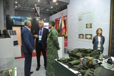 В РПЦ не одобрили камуфляжные рясы, представленные на форуме "Армия – 2020"