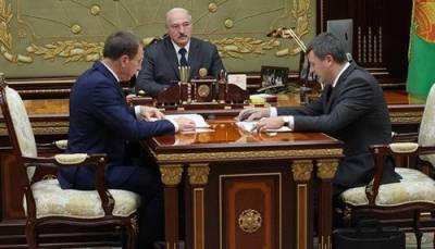 Лукашенко высказался об экономических потерях из-за хождений по улицам