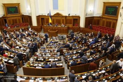 Депутаты Рады не могут определиться, какой герб нужен Украине