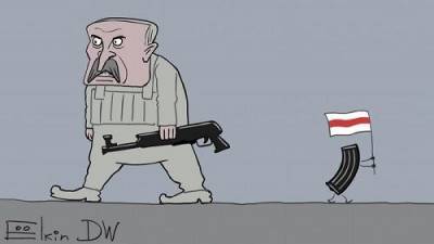Известный карикатурист объяснил почему Лукашенко был с автоматом, но без рожка с патронами