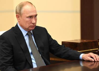 Путин призвал разобраться с деятельностью коллекторских организаций