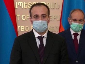 СМИ: Премьер-министр Армении обвинил главу Минздрава в провале борьбы с коронавирусом