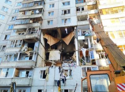 Жителям дома в Ярославле, где взорвался газ, разрешили забрать свои вещи