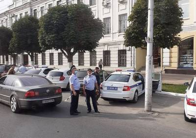 В центре Рязани засняли скопление полиции