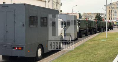 Правоохранители стягивают спецтехнику в центр Минска