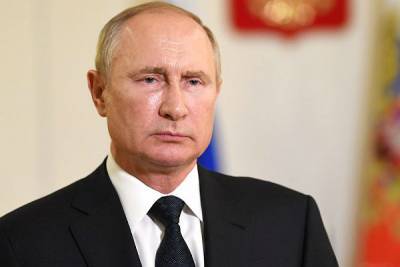 Путин поручил судебным приставам разобраться с коллекторами