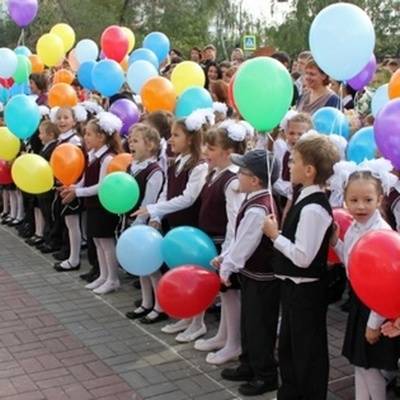Праздничные линейки 1-го сентября пройдут в 75 из 83-х российских регионов