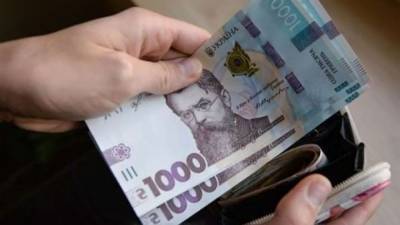 На Украине в преддверии выборов подняли минимальную зарплату