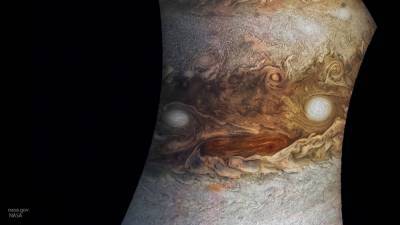 Ученые из США предположили, что Юпитер "смыл" воду с Венеры