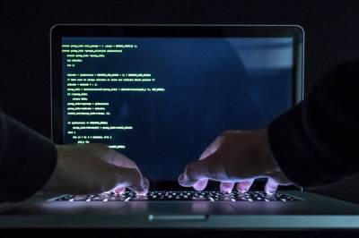 Во Львовской области группа хакеров воровала данные пользователей и "сливала" их в сеть