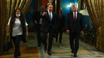 Москва предостерегла Вашингтон и Брюссель от вмешательства в дела Минска