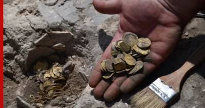 В Израиле нашли тысячелетний тайник с сокровищами Золотого века ислама