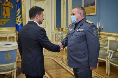 Зеленский сменил командующего спецсил ВСУ и лично озвучил ему новые задачи