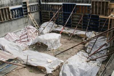 Сроки сдачи археологического окна в тульском кремле вновь перенесли