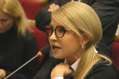 СМИ: Юлию Тимошенко подключили к аппарату ИВЛ