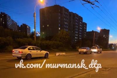 На улице Пономарёва столкнулись три автомобиля