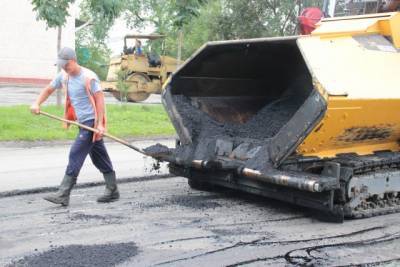 Из-за дождей в Хабаровске дороги будут ремонтировать с 8 утра до 10 вечера