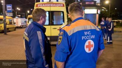 Автобус и "КамАЗ" столкнулись в Калмыкии, трое погибли