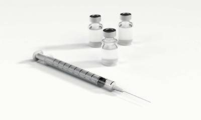 Вакцину для защиты от неизвестных коронавирусов создадут в России