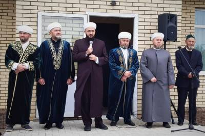 В Нижнекамском районе в один день открыли сразу две мечети