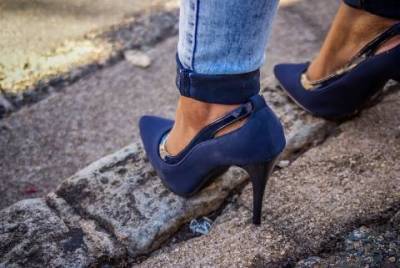 Женская обувь оптом: несколько полезных рекомендаций по выбору