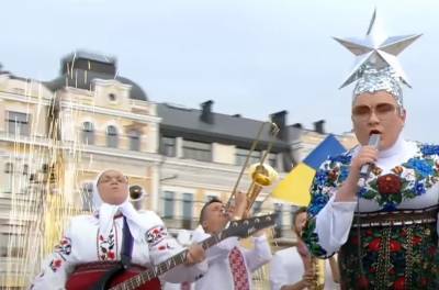 Зеленского упрекнули за шоу на День независимости: "Черти что и сбоку Верка"