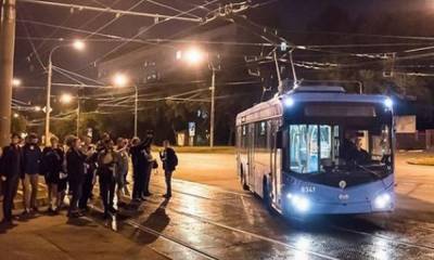 В Москве простились с троллейбусами: в столице полностью отменили этот транспорт