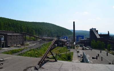 Областные власти выехали с инспекцией на кусинский завод после жалоб рабочих