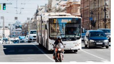 Власти Петербурга вернутся к транспортной реформе в начале 2021 года
