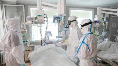 В России за сутки умерли 115 пациентов с коронавирусом